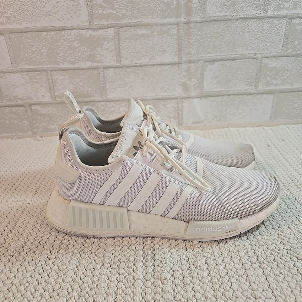 Adidas Originals NMD R1 Prime Blue Women’s White Shoes Size 9 GX8313 - Picture 4 of 13